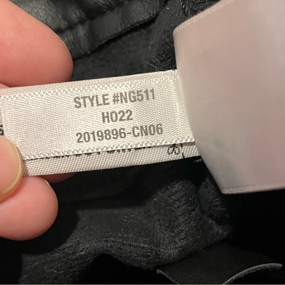 Madewell The Perfect Vintage Straight Jean Faux Leather Edition in Black Size 23 - Picture 15 of 15